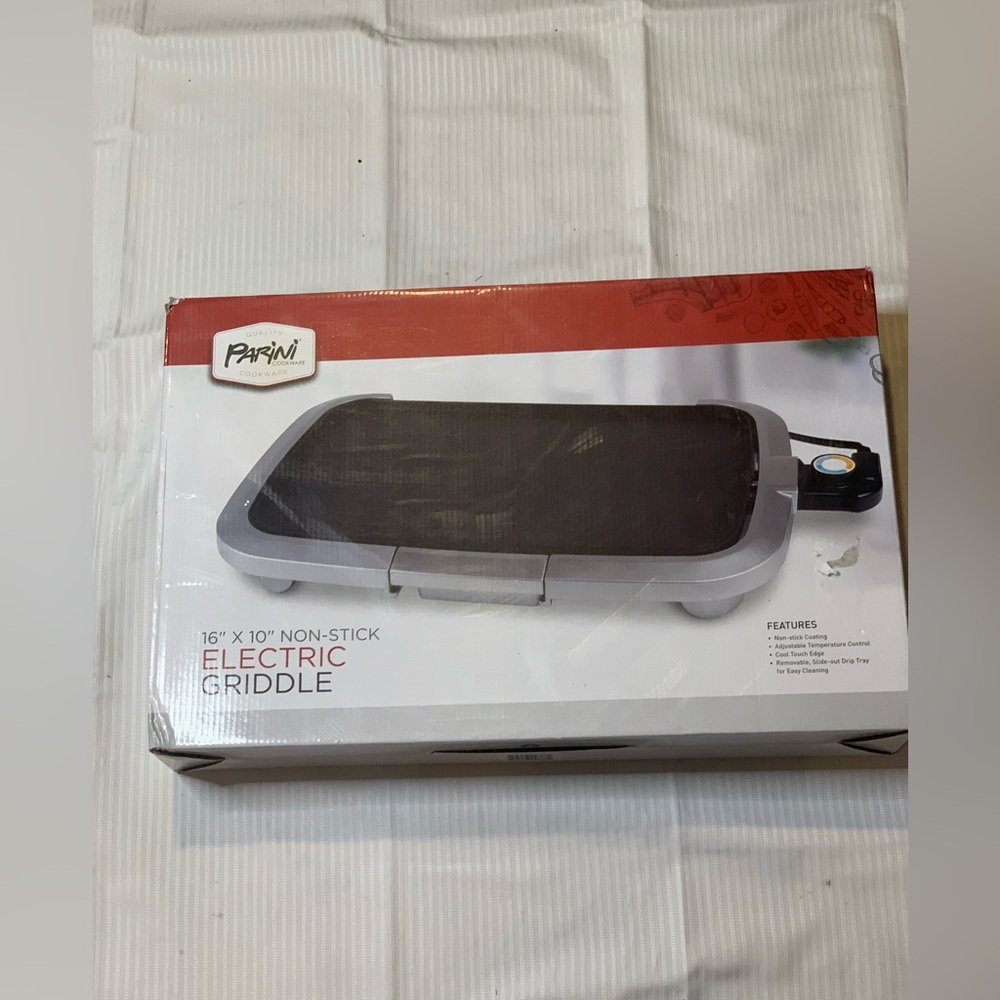 Parini Nonstick Electric Griddle. NIB. 16" X 10" NON-STICK ELECTRIC GRIDDLE